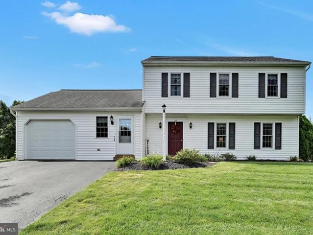 House for sale in Brownstown, West Earl Township