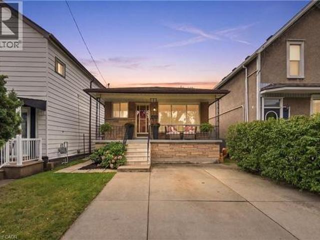 House for sale in Ancaster, Ontario