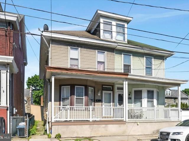 Townhouse for sale in Port Carbon, Pennsylvania