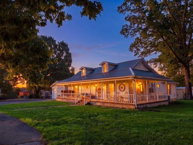 House for sale in Newbern, West Tennessee