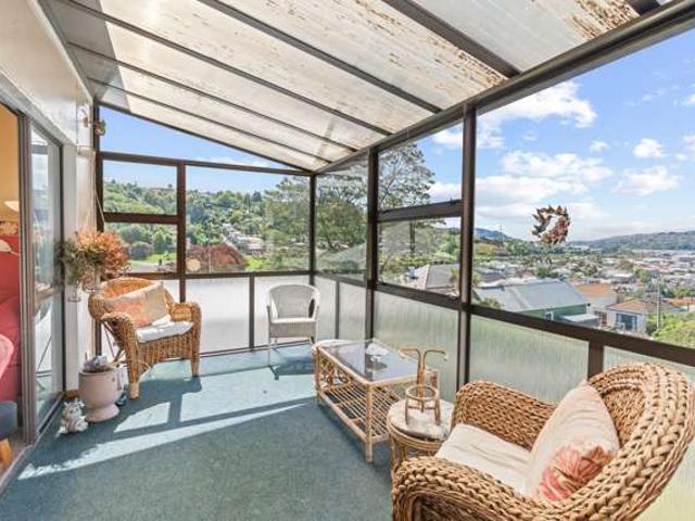 House for sale in Otakou