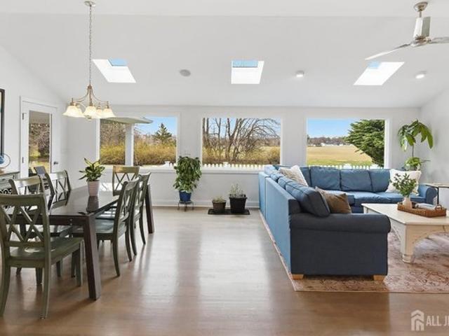 House for sale in Cranbury, New Jersey