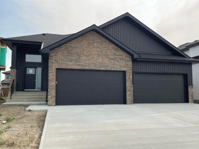House for sale in Spruce Grove, Alberta