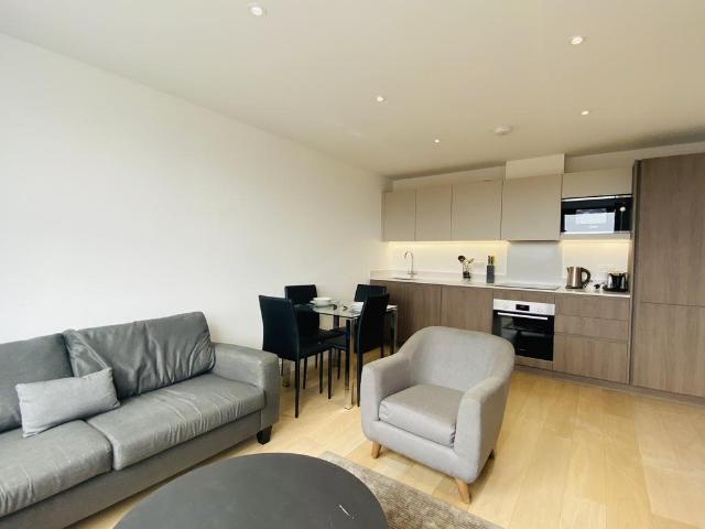 Apartment for rent in London Borough of Havering, Greater London