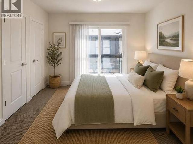 Townhouse for rent in Ancaster, Ontario