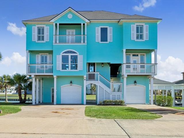 House for sale in Hitchcock, Texas