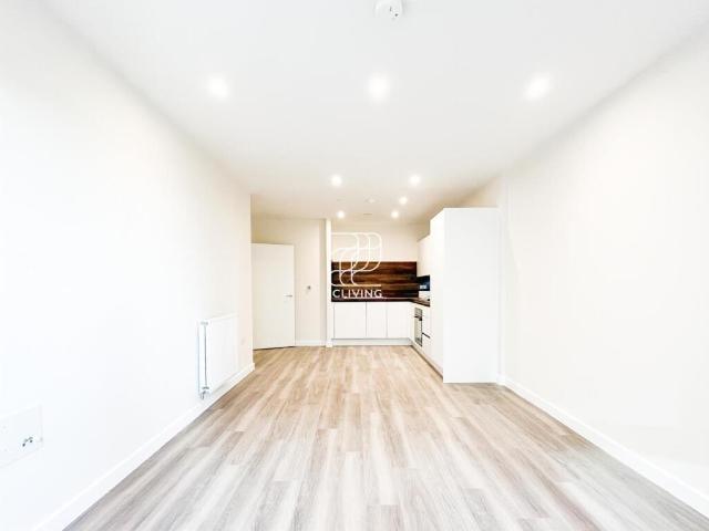 Apartment for rent in Greater London