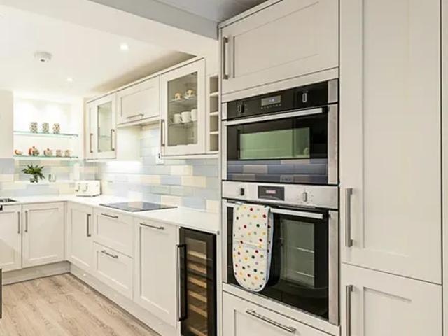 House for rent in Victoria, Greater London