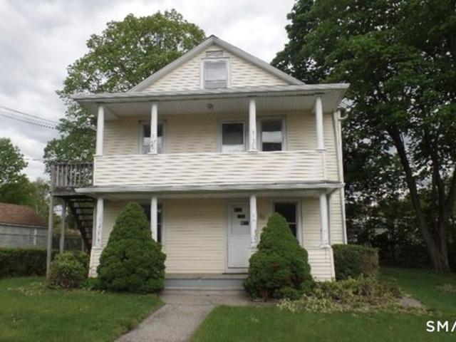 House for sale in Naugatuck, Connecticut