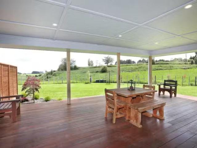 House for sale in Kimbolton