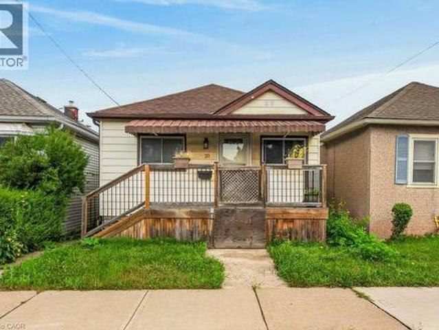 House for sale in Ancaster, Ontario