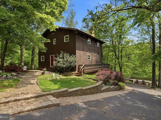 House for sale in Green Lane, Pennsylvania