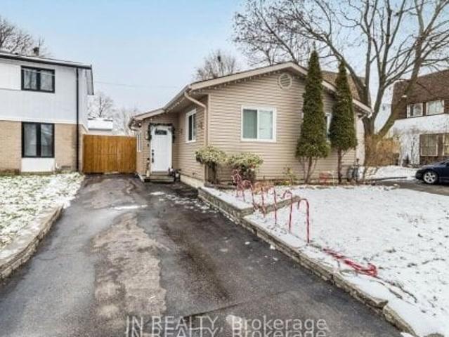 House for rent in Georgina, Ontario