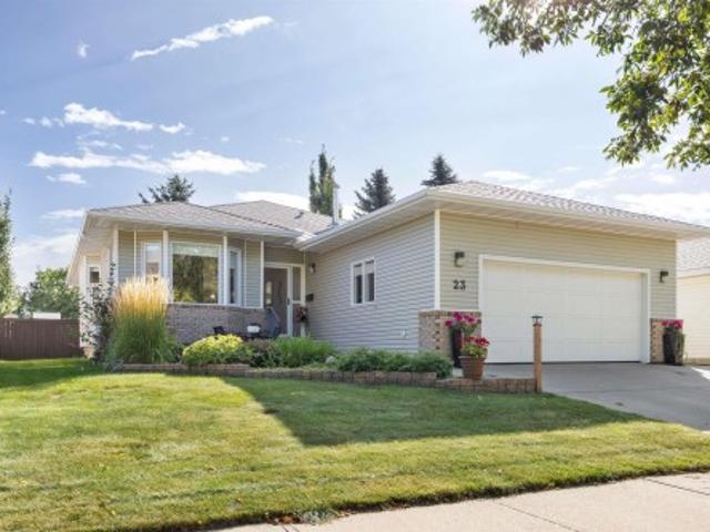 House for sale in Sherwood Park, Alberta