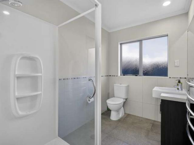 House for sale in Awhitu