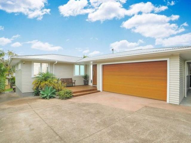 House for rent in Northcote, Kaipātiki