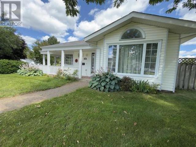 House for sale in Grand Falls-windsor, Newfoundland And Labrador