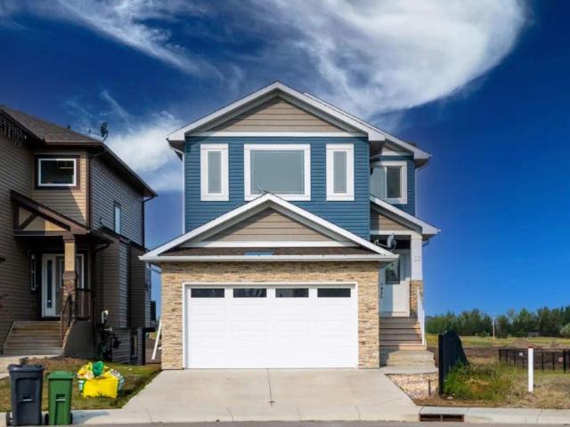 House for rent in Lakewood, Strathmore