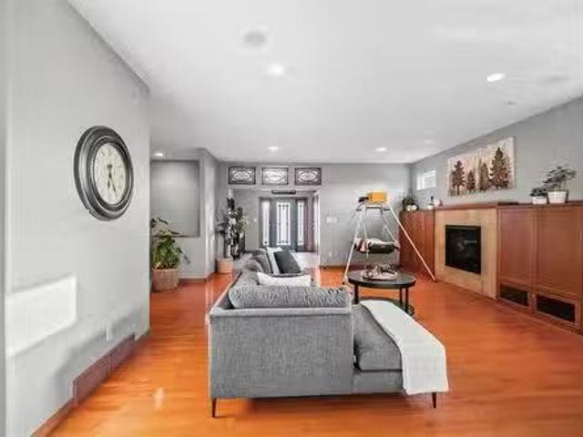 House for sale in East St. Paul, Manitoba