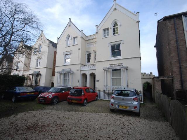 Apartment for rent in Sydenham, Warwick
