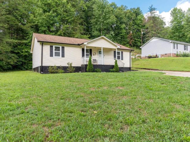 House for sale in Taylors, South Carolina