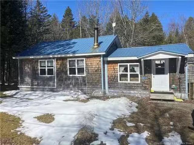 House for sale in Dumfries, New Brunswick