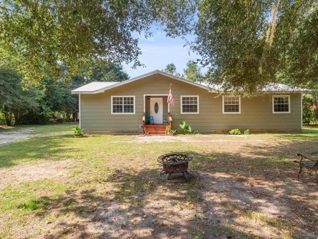 House for sale in Crawfordville, Florida
