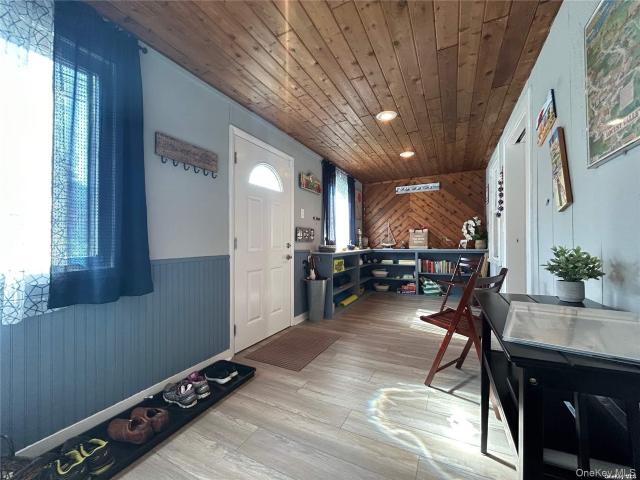 Property for rent in Nassau, New York