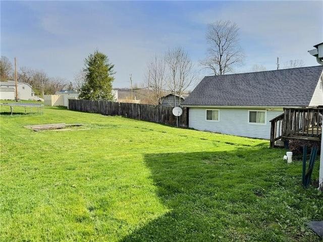 House for sale in Taylorstown, Pennsylvania