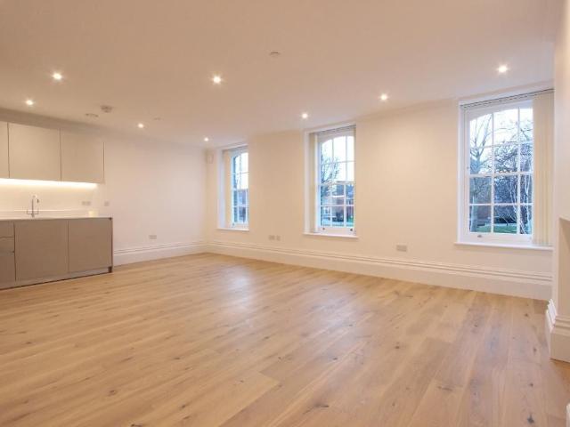 Apartment for rent in Glyndon, Greater London