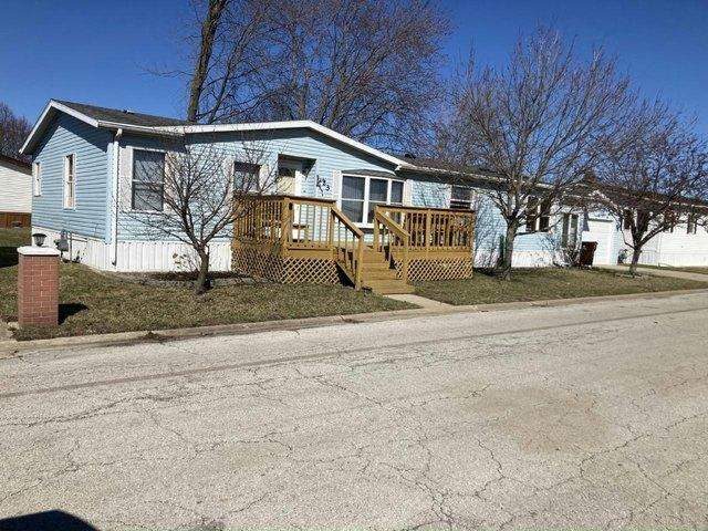 House for sale in Manteno, Illinois