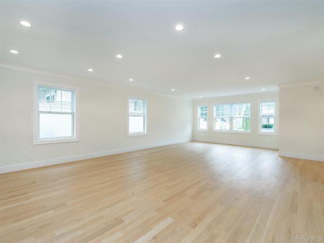 Property for rent in Nassau, New York