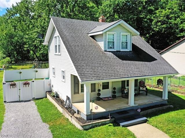 House for sale in Poland, Ohio