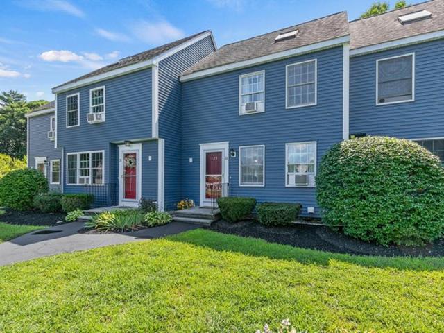 Townhouse for sale in Windham, Maine