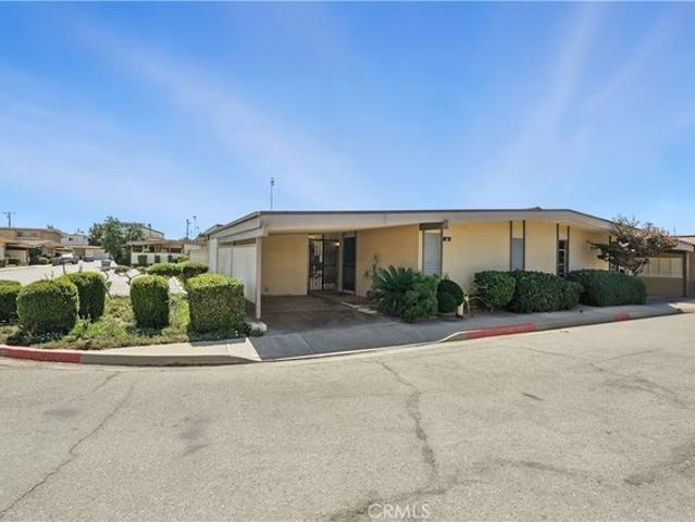 Townhouse for sale in Gardena, California