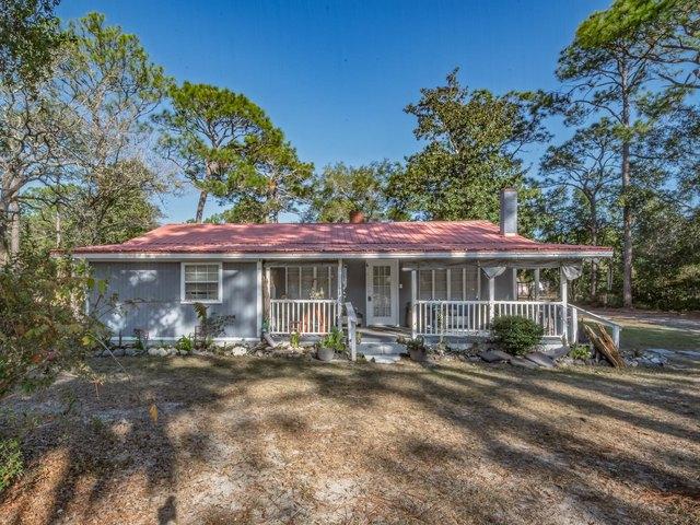 House for sale in Panacea, Florida