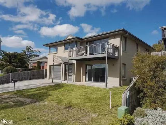 House for rent in Kingston, Tasmania