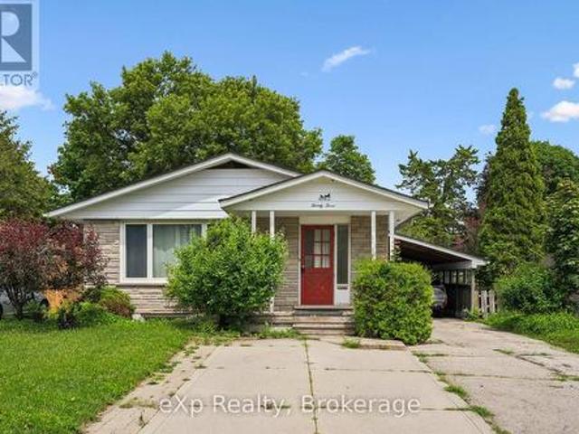 House for sale in Guelph, Ontario
