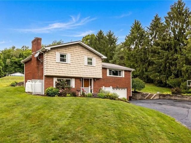 House for sale in Atlasburg, Pennsylvania