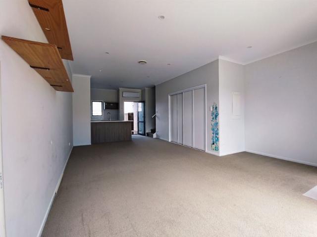 House for rent in Hobsonville Point, Upper Harbour