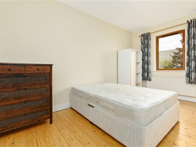 House for sale in Moneygold, Connacht