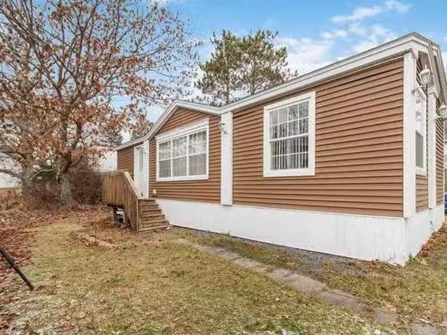 House for sale in Dartmouth, Nova Scotia