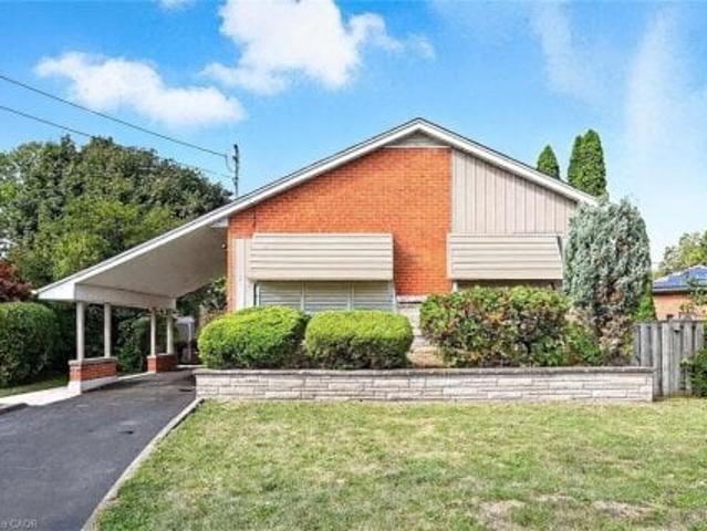 Property for sale in Ancaster, Ontario