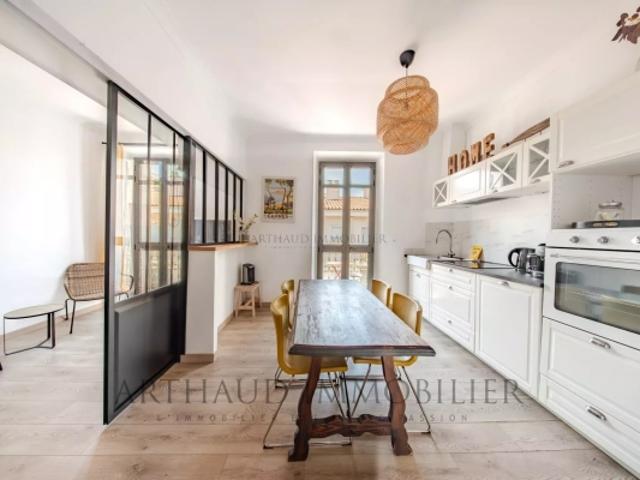 Appartement vente à Grasse, Cannes