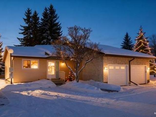 Townhouse for sale in Saint Albert, Alberta