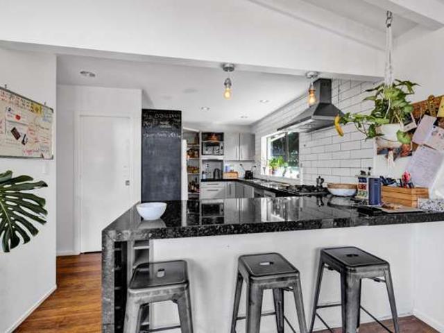 House for rent in Taranaki