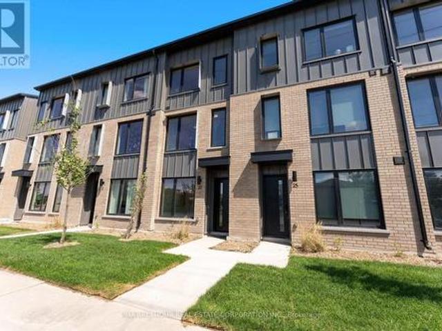 House for sale in Barrie, Ontario