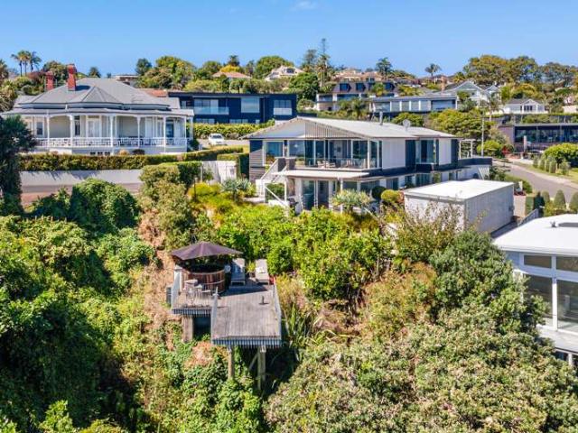 House for sale in Howick