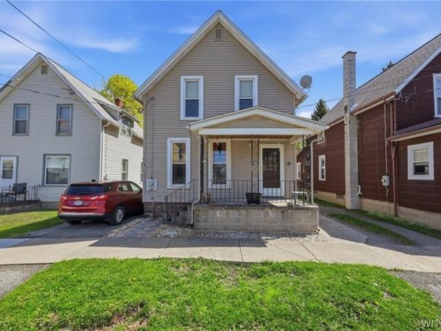 House for sale in Niagara, New York