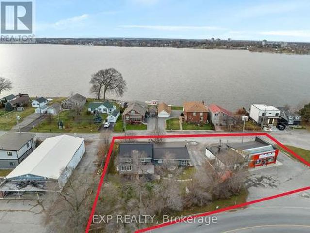 Commercial for sale in Ontario